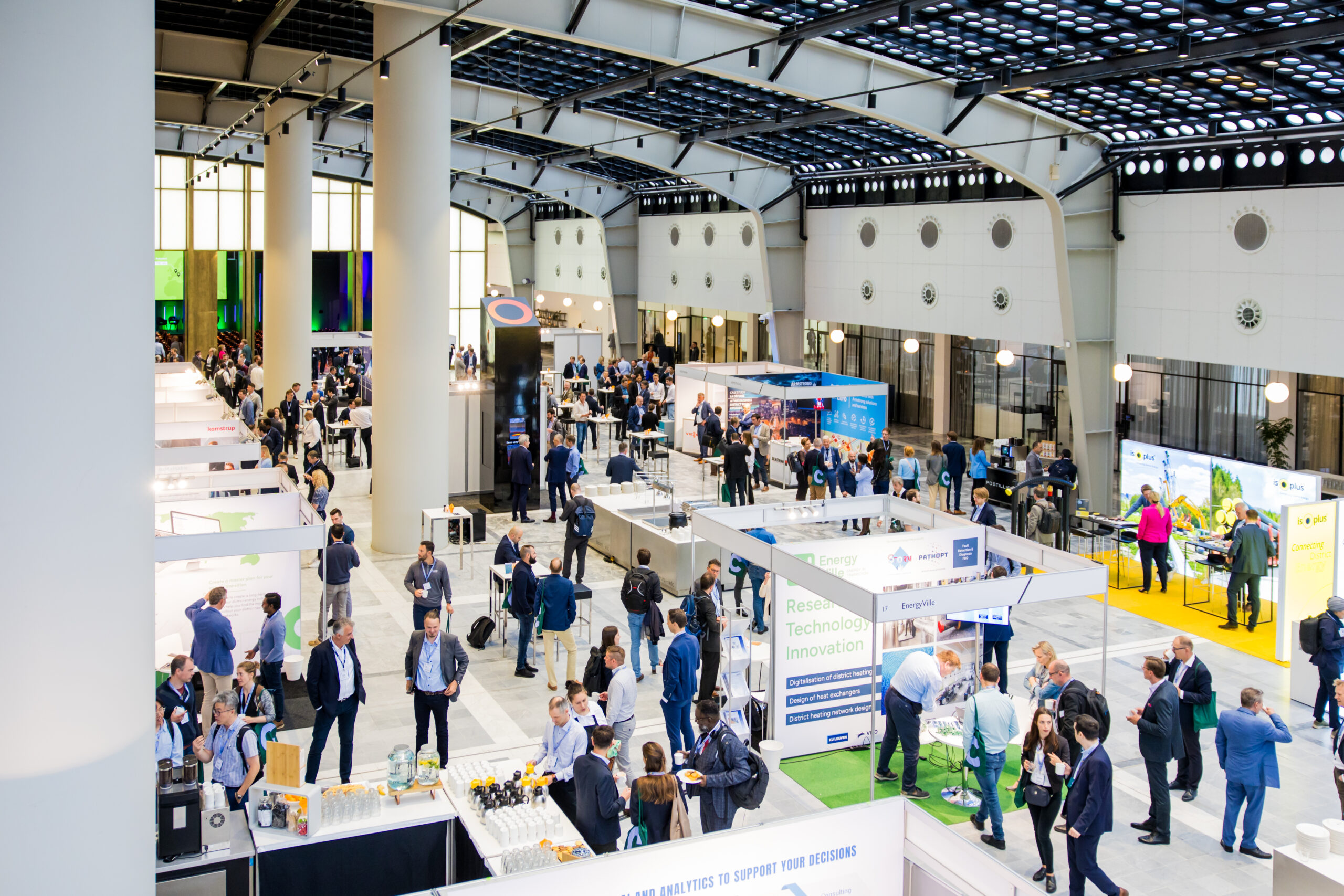 53786021316_0e94ffb799_o-scaled